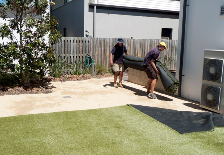 Fake Grass Installation