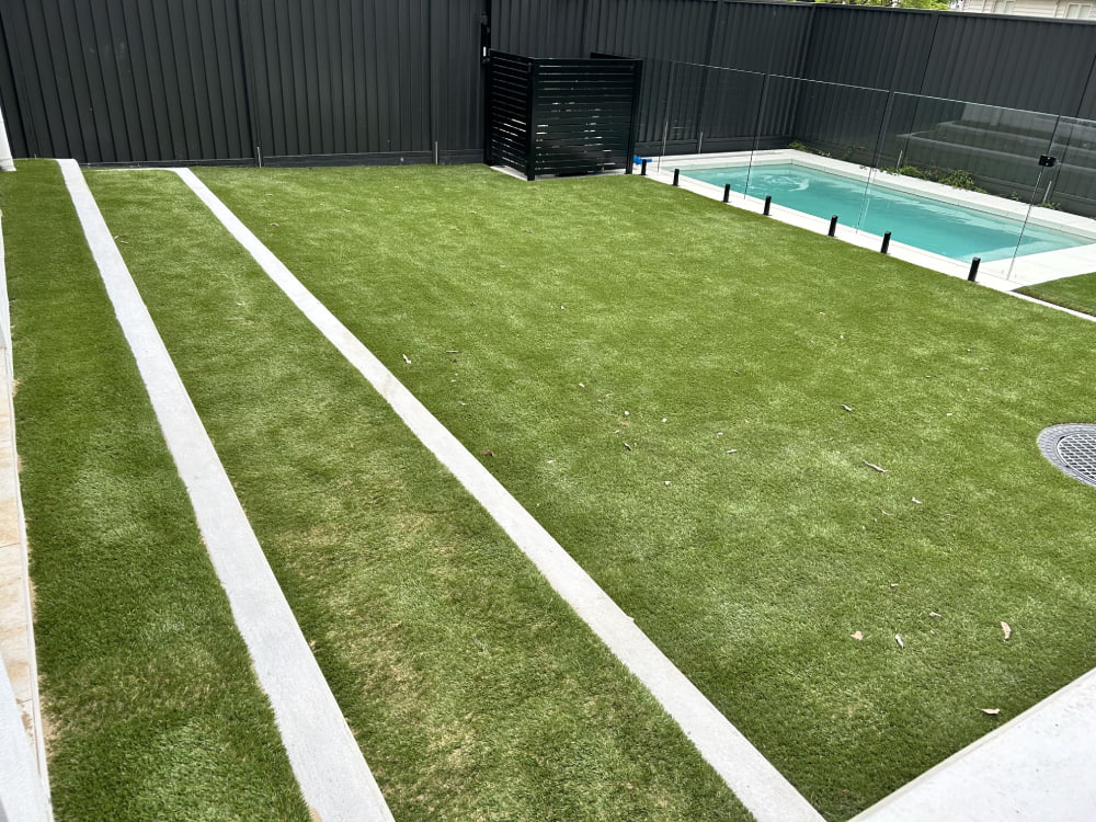 Synthetic Grass Around Pool